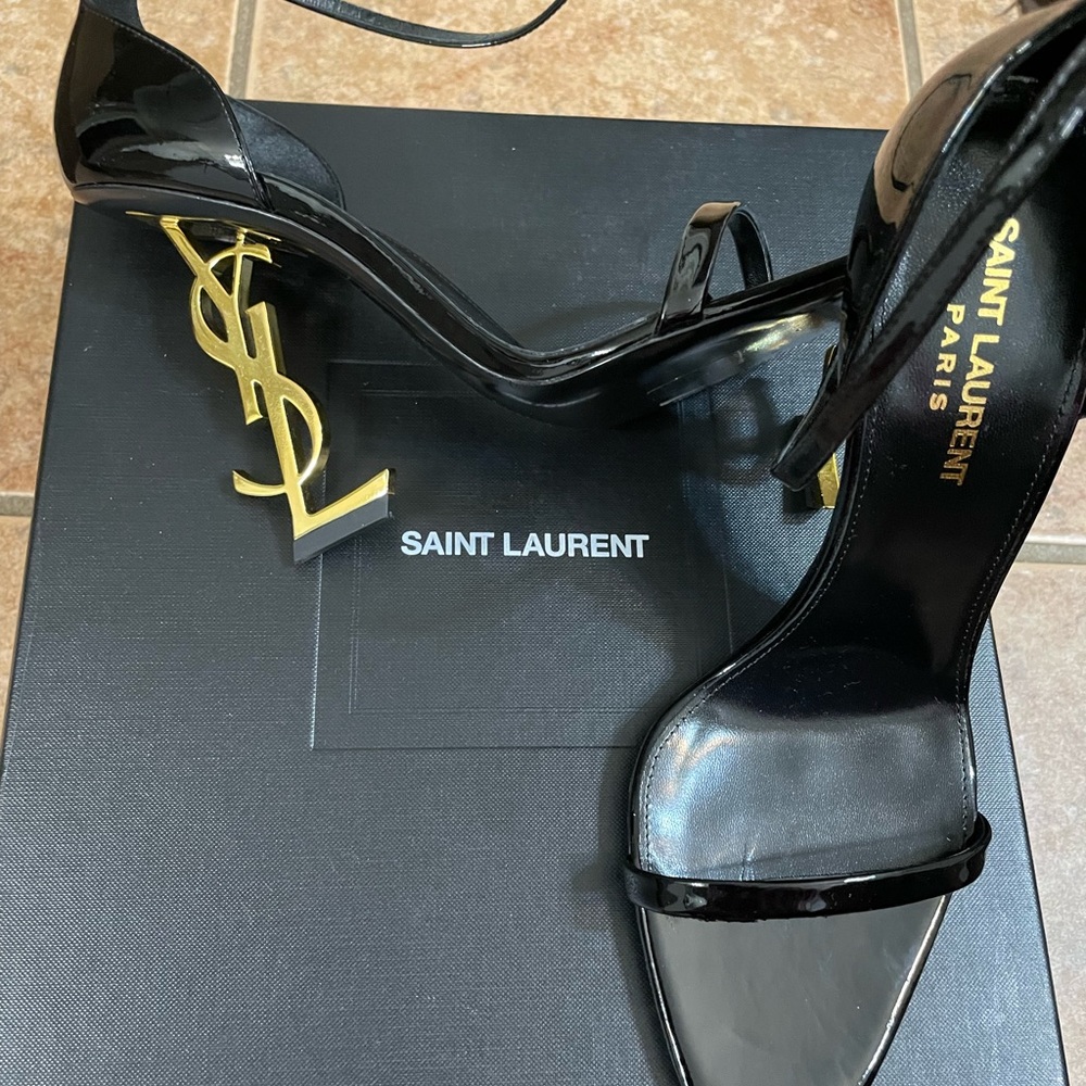 Black Ysl heels